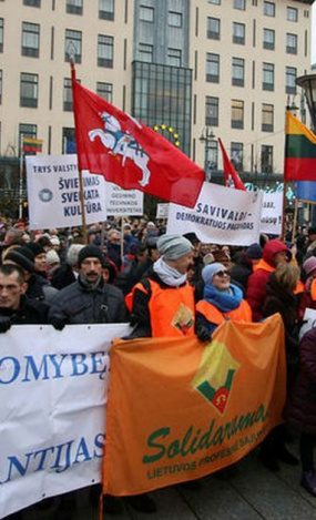Streikuoja visi: Lietuvos įmonės žengia keliu link visuotinio streiko 